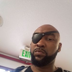 Meet your Posher, Elisha